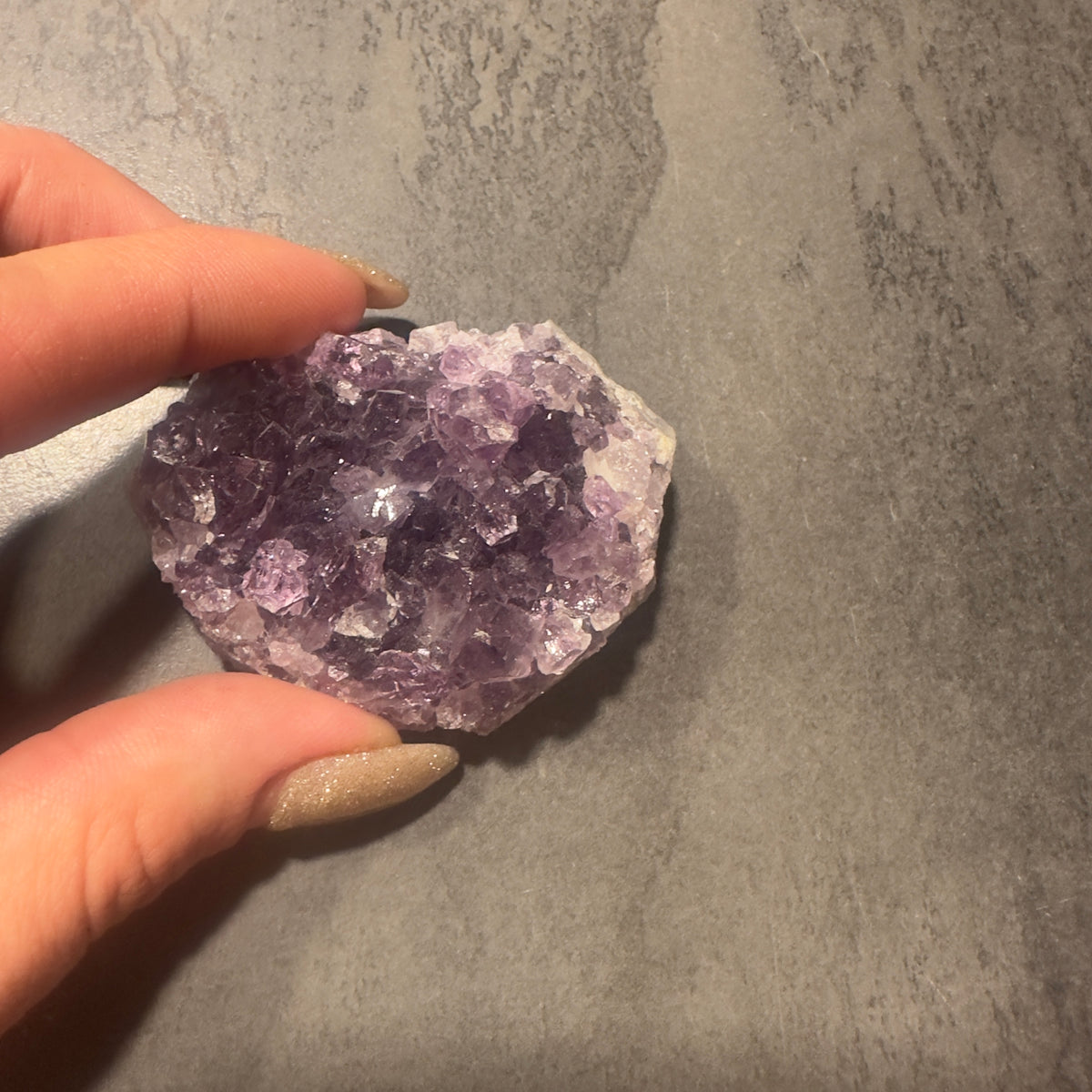 Amethyst Drüsen‑Handstück für Klarheit, Ruhe