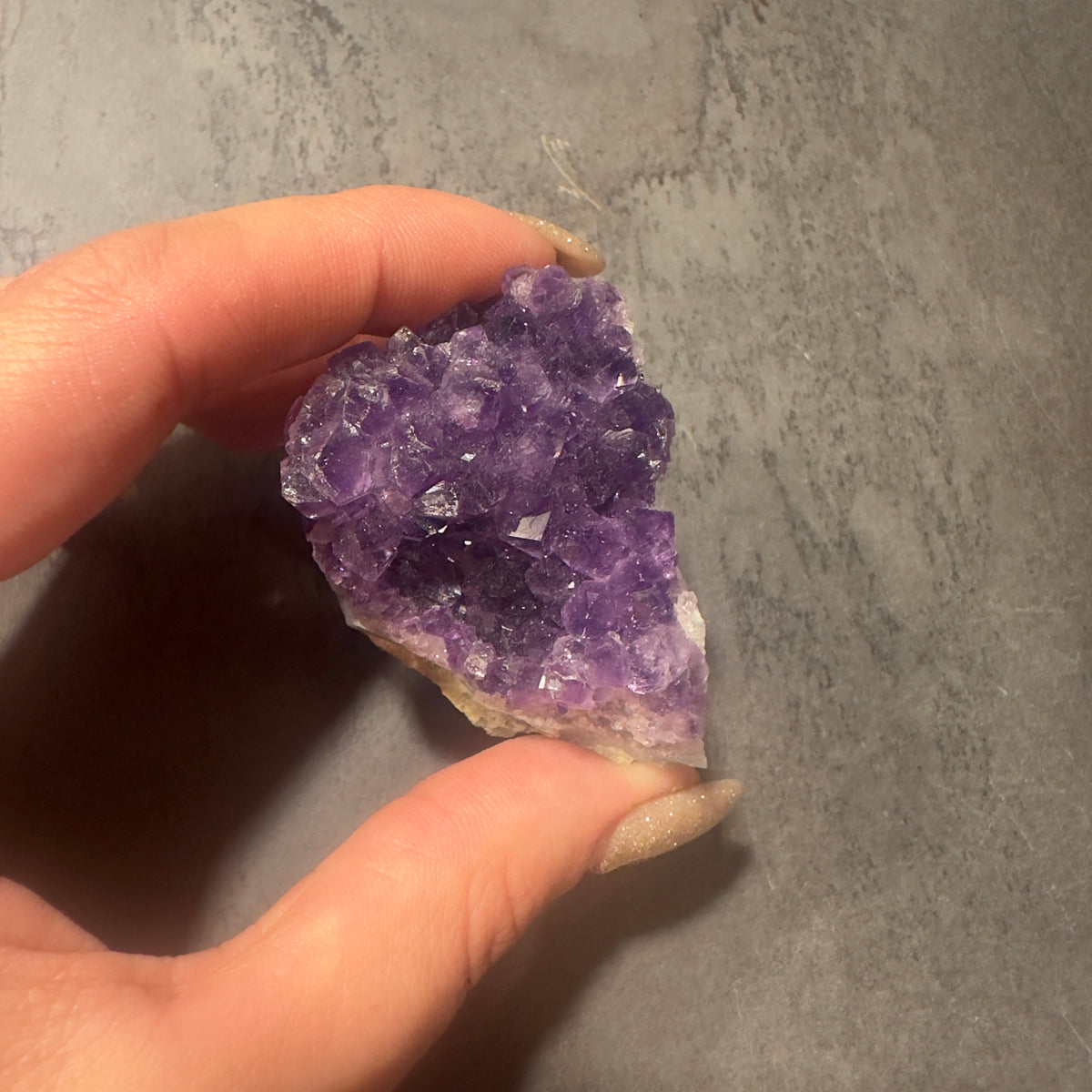Amethyst Drüsen‑Handstück für Klarheit, Ruhe
