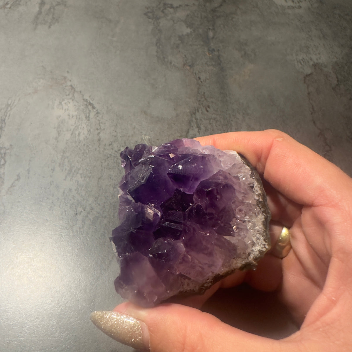 Amethyst Drüsen‑Handstück für Klarheit, Ruhe