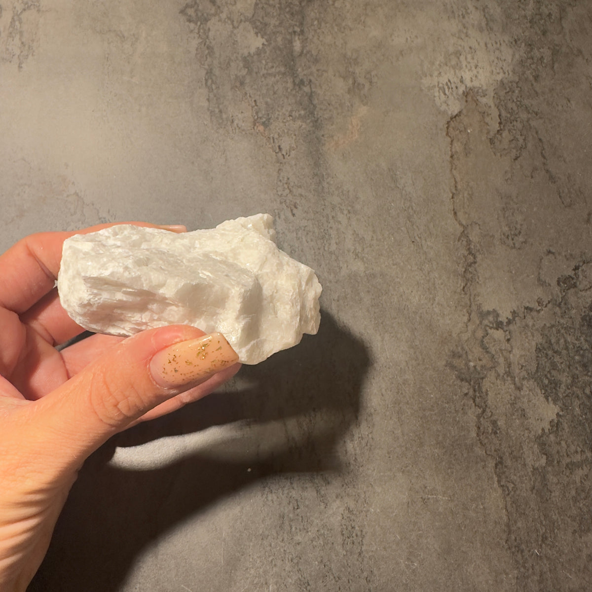 Baryt Schutzstein mit stabilisierender Energie und natürlicher Strahlungsabschirmung