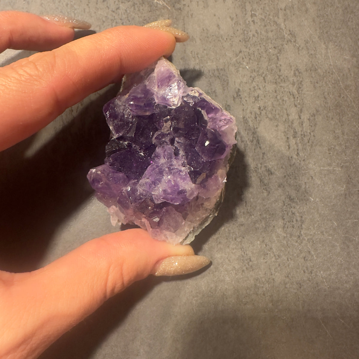 Amethyst Drüsen‑Handstück für Klarheit, Ruhe
