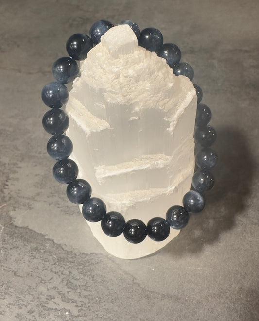 Blaues Tigerauge Armband für Ruhe Klarheit und sanfte Stärke