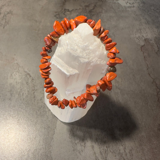 Kristallsplitterarmband Roter Jaspis Mutstein